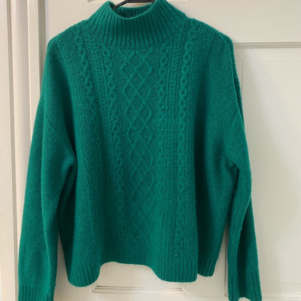 LOFT Green Cable-knit Sweater
